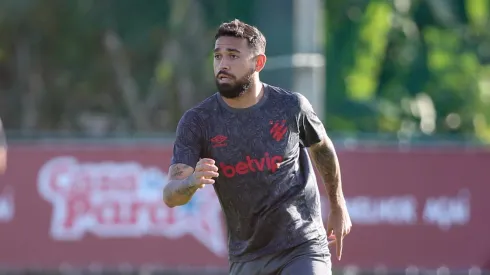 Felipe Ferreira jogador do Sport durante treino da equipe no CT do clube
