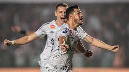 Giuliano é um dos destaques do Peixe na Série B