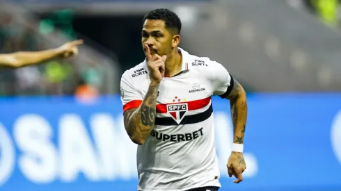 Luciano jogador do São Paulo comemora seu gol durante partida contra o Palmeiras no estádio Arena Allianz Parque pelo campeonato Brasileiro A 2024. Foto: Marco Miatelo/AGIF