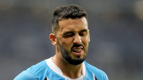 Jogador Edilson do gremio  durante partida na Arena do Gremio pelo Brasileiro A 2017. Lateral mandou recado ao clube
