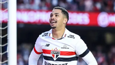 Luciano pode ser titular novamente no São Paulo.
