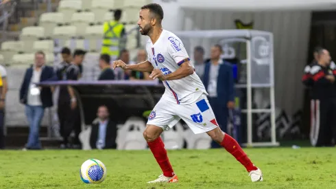 Caio Alexandre jogador do Bahia durante partida contra o Fortaleza no estádio Arena Castelão pelo campeonato Brasileiro A 202
