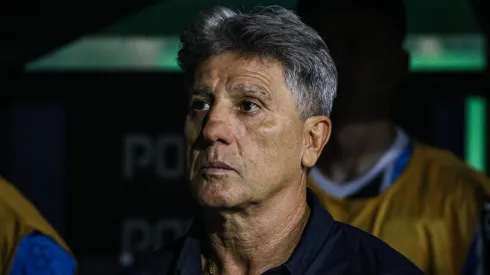 Renato Portaluppi técnico do Grêmio durante partida contra o Estudiantes no estadio Couto Pereira pelo campeonato Copa Libertadores 2024. 
