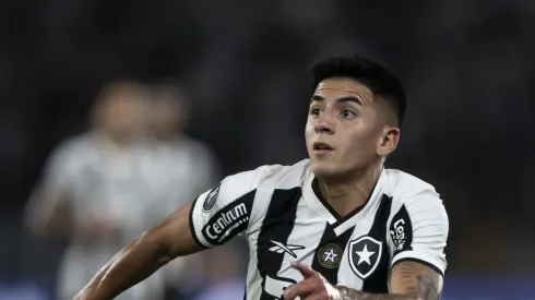 Thiago Almada jogador do Botafogo
