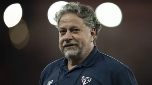 RJ – RIO DE JANEIRO – 17/04/2024 – BRASILEIRO A 2024, FLAMENGO X SAO PAULO – Julio Casares presidente do Sao Paulo antes da partida contra o Flamengo no estadio Maracana pelo campeonato Brasileiro A 2024.  Foto: Jorge Rodrigues/AGIF
