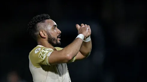  Payet jogador do Vasco comemora seu gol durante partida contra o Bahia no estádio São Januário pelo campeonato Brasileiro A 2024. Foto: Thiago Ribeiro/AGIF
