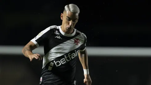 Puma Rodríguez jogador do Juventude durante partida contra o Vasco no estádio São Januário pelo campeonato Brasileiro A 2024. Foto: Jorge Rodrigues/AGIF