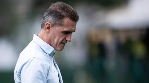 Mancini técnico do Goiás durante partida contra o Guarani no estádio Serrinha pelo campeonato Brasileiro B 2024. Foto: Isabela Azine/AGIF
