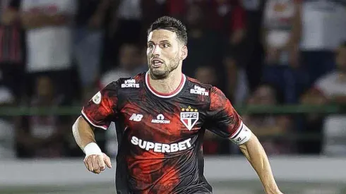 Calleri vive má fase no São Paulo.
