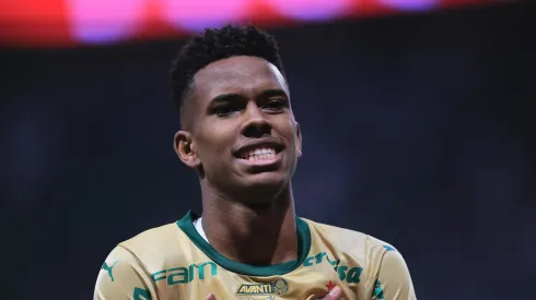 Estevão, jogador do Palmeiras
