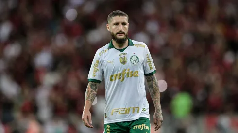 Zé Rafael jogador do Palmeiras durante partida contra o Flamengo no estádio Maracanã pelo campeonato Brasileiro A 2024. Foto: Thiago Ribeiro/AGIF
