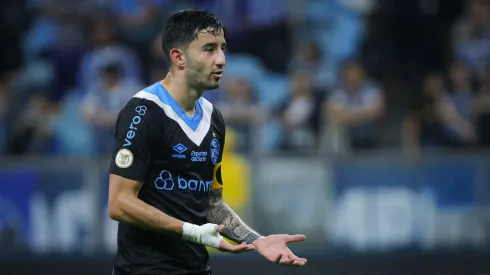 Mathias Villasanti, jogador do Grêmio, durante partida contra o Criciúma, pelo Brasileirão Betano.
