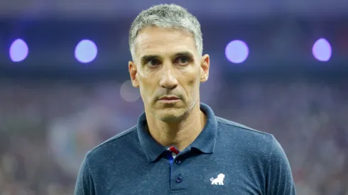 Juan Pablo Vojvoda no comando técnico do Fortaleza - Foto: Lucas Emanuel/AGIF