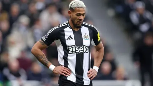 Joelinton em jogo pelo Newcastle. Foto: Getty Images