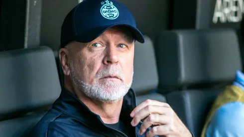 Mano Menezes, técnico do Grêmio