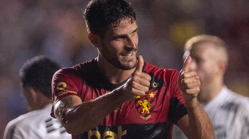 Goncalo Paciencia jogador do Sport durante partida contra o Ceara no estadio Ilha do Retiro pelo campeonato Copa Do Nordeste 2025. Foto: Rafael Vieira/AGIF