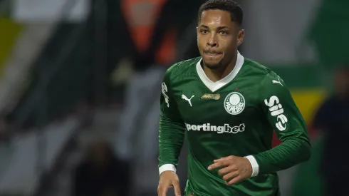 Vitor Roque, jogador do Palmeiras