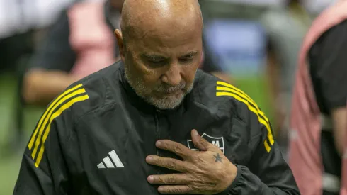 MG – BELO HORIZONTE – 24/09/2025 – COPA SUL-AMERICANA 2025, ATLETICO-MG X BOLIVAR – Sampaoli tecnico do Bolivar durante partida contra o Atletico-MG no estadio Arena MRV pelo campeonato Copa Sul-americana 2025. Foto: Fernando Moreno/AGIF