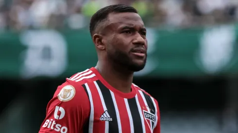 Luan enfrenta dificuldades no São Paulo.