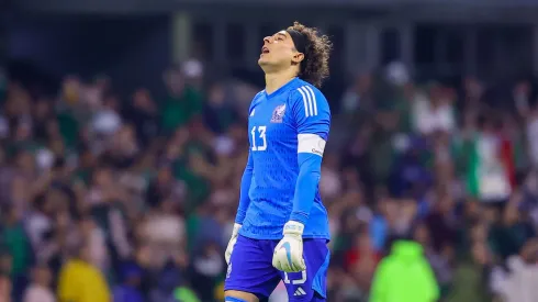 Oswaldo Sánchez cargó contra Guillermo Ochoa