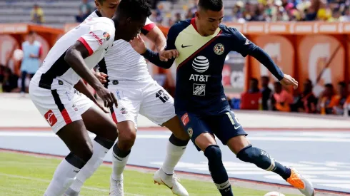 Luis Reyes se lesionó contra Lobos BUAP.
