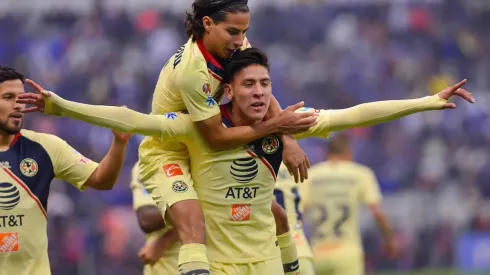 Edson Álvarez se irá igual o más caro que Lainez