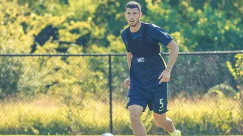 Guido Rodríguez en el entrenamiento del América.
