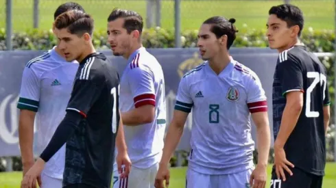 Dos jugadores de América nominados al Tri.
