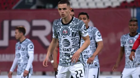 Se mantiene debut de Fidalgo con América.
