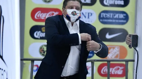 Miguel Herrera quiere a un delantero del América.
