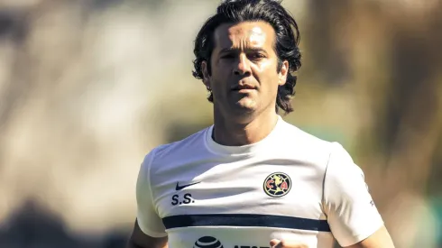 ¿Solari sumará a un foráneo para el Apertura 2021?
