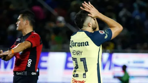 Henry Martín no vive su mejor momento en América.
