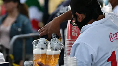 Los aficionados no podrán consumir cerveza este sábado en el Azteca.
