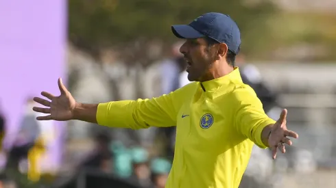 El estratega de la Sub-20 subirá al primer equipo.
