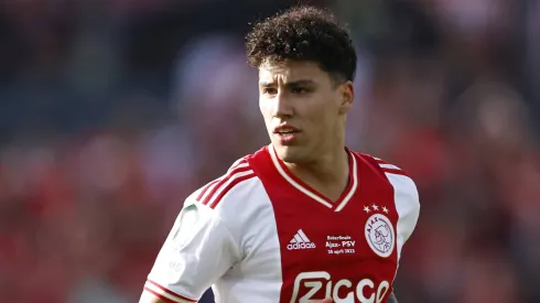 Jorge Sánchez espera continuar en el Ajax
