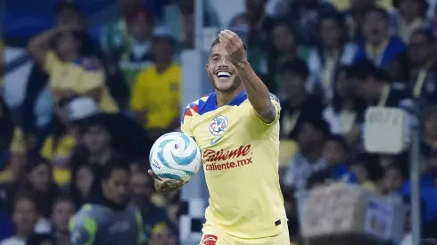 Jonathan Dos Santos quiere ver al América en la cima.
