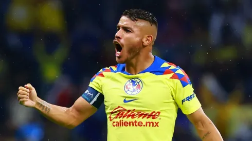 Jonathan dos Santos no huye a la etiqueta de favorito con América.
