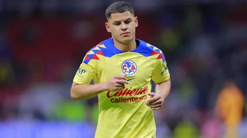 América recupera a Richard Sánchez.
