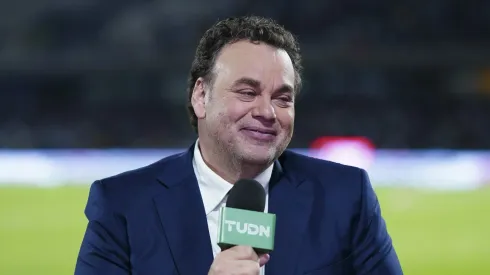 Faitelson se enganchó con un ex americanista en redes.
