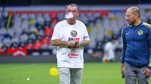 Azcárraga avisa el plan del América.

