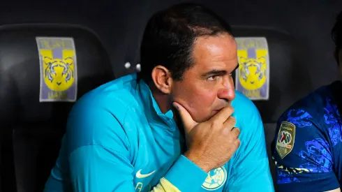 André Jardine sigue firme como entrenador del América.
