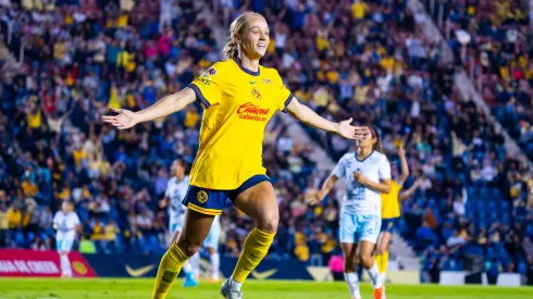 Sarah Luebbert suma nueve goles con el América Femenil
