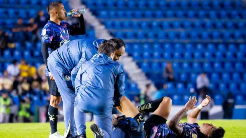 Kevin Álvarez se lesionó en la fecha pasada con el América
