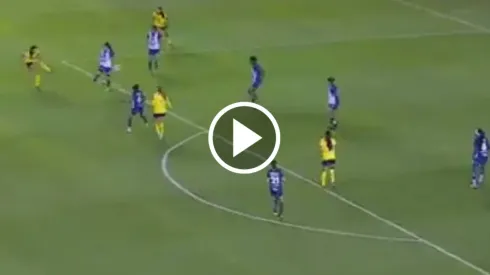 El golazo de Scarlett Camberos ante Pachuca
