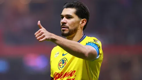 Henry Martín dio calma a los aficionados águilas.
