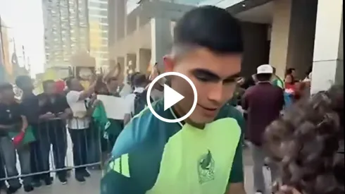 Johan se vio involucrado con una playera del América.
