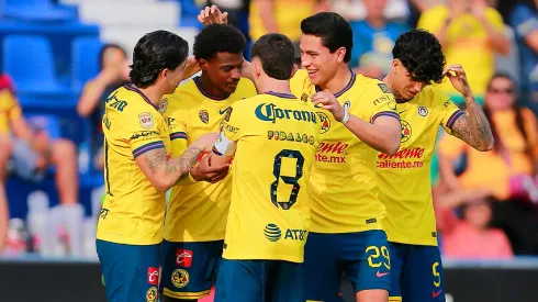 América no descuida el mercado de pases
