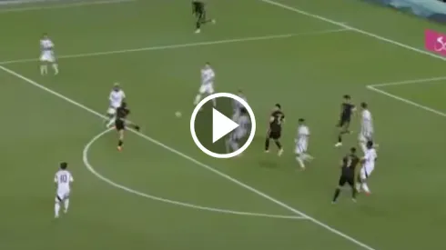 Raúl Jiménez iba a ser el gol del año.
