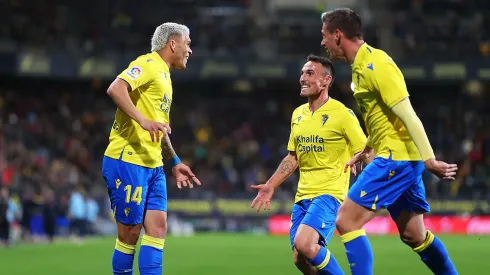 América analiza la llegada de un uruguayo.
