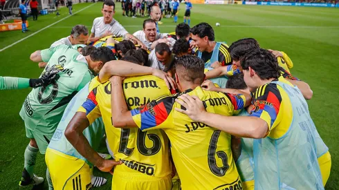 Afición azulcrema alza la voz para el último fichaje.
